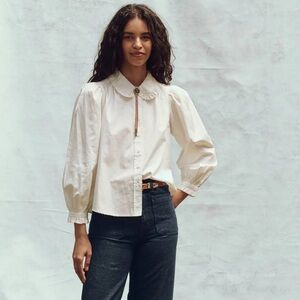 THE GREAT. Hemingway Top